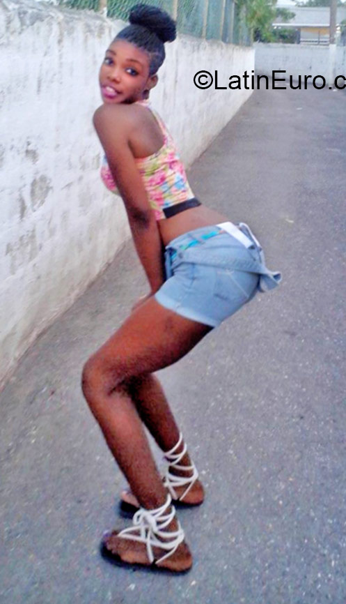 Date this beautiful Jamaica girl Amanda from Kingston JM2235