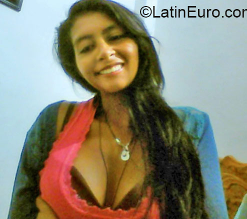 Date this young Colombia girl Liseth from Popayan CO18511
