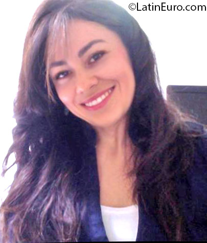 Date this hot Colombia girl Addy from Bogota CO18580