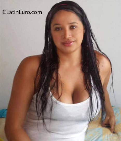 Date this exotic Colombia girl Andrea from Medellin CO18608