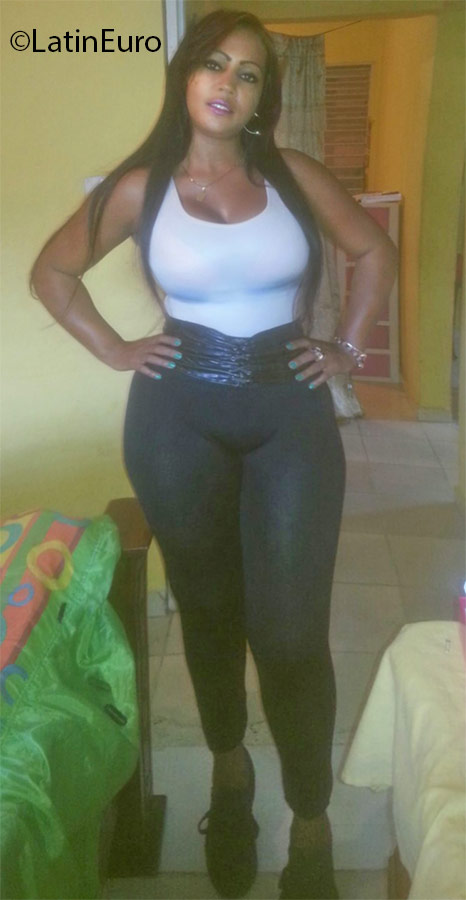 Date this lovely Dominican Republic girl Rosa from Santiago DO24843