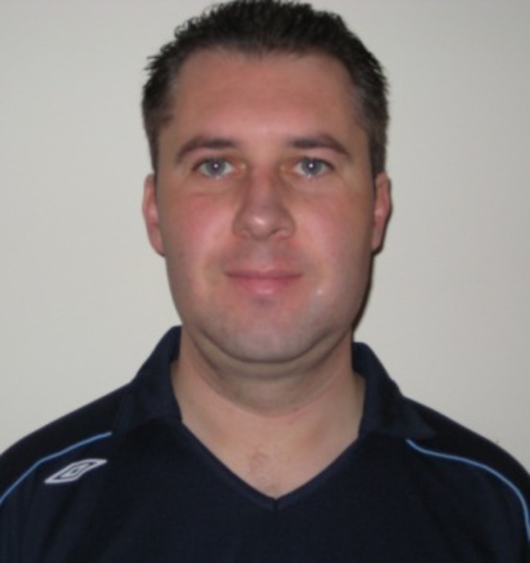 Date this voluptuous United Kingdom man Dickon from Gillingham GB857