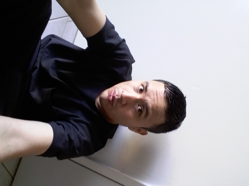 Date this funny United States man Alex from Oceanside US17106