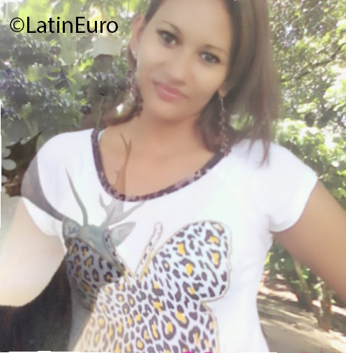 Date this fun Honduras girl Iza from Tegucigalpa HN2083