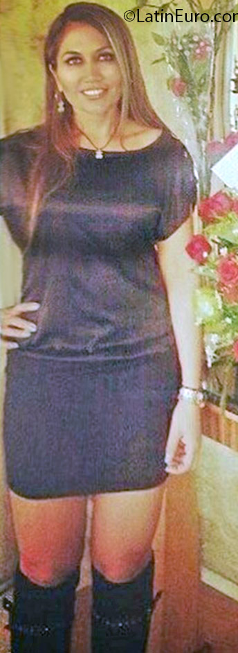 Date this sensual Colombia girl Patty from Bogota CO18804