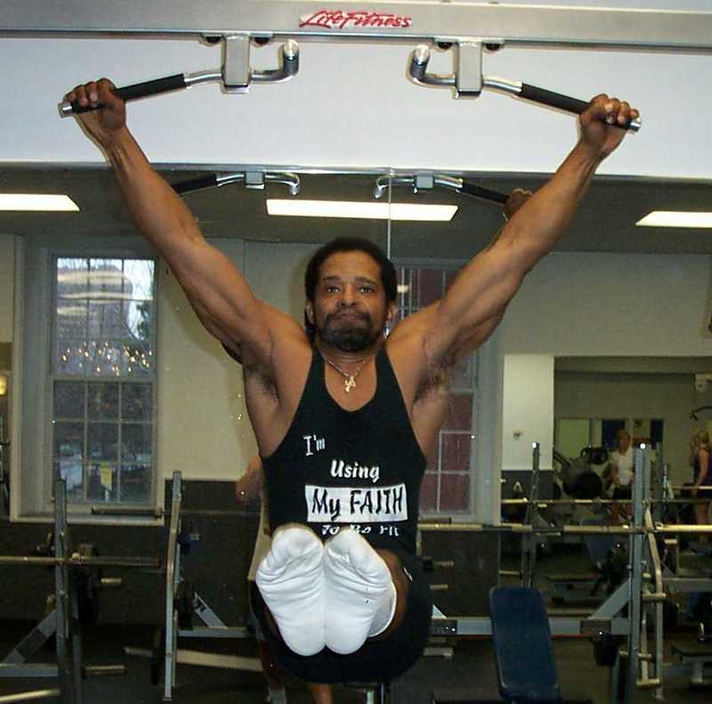 Date this attractive United States man Moyenda from Bronx US17215