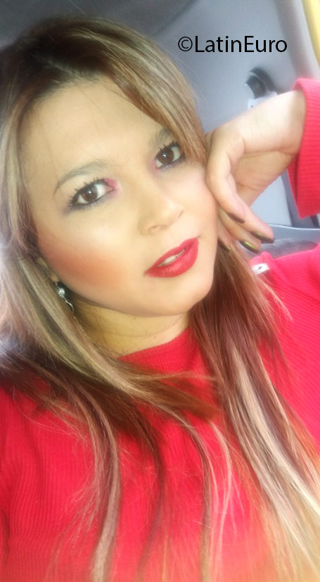 Date this lovely Colombia girl ALEJANDRA from Bogota CO18874
