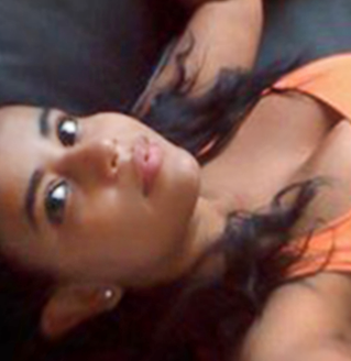 Date this good-looking Brazil girl Carolina from Contagem BR9644