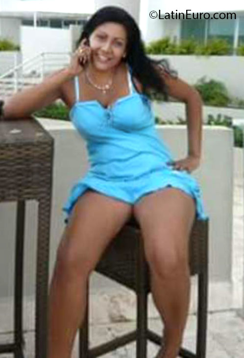 Date this stunning Panama girl Isbeth from Panama PA971