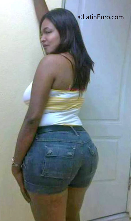 Date this stunning Dominican Republic girl La_flaka_linda from Santiago DO25875