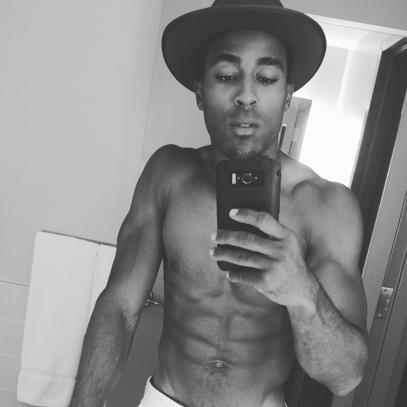 Date this hard body United States man Giovanni from Miami US17422