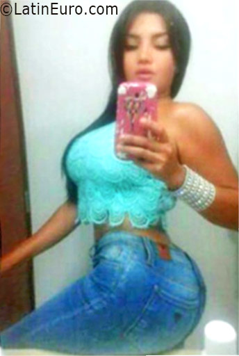 Date this lovely Colombia girl Lia from Medellin CO19066