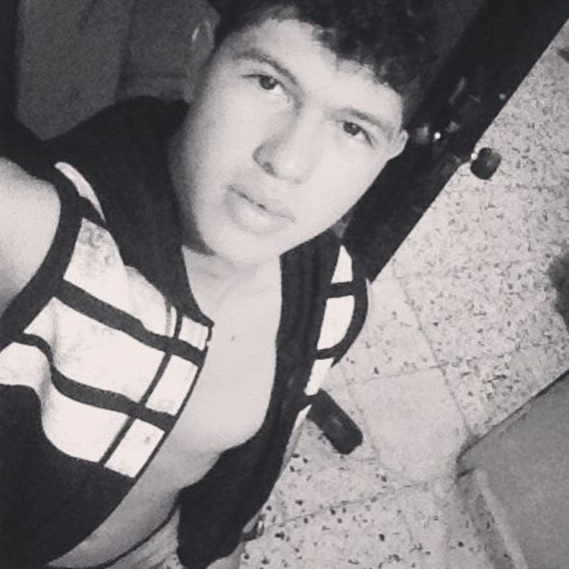 Date this gorgeous Colombia man Jesus from Barranquilla CO19104