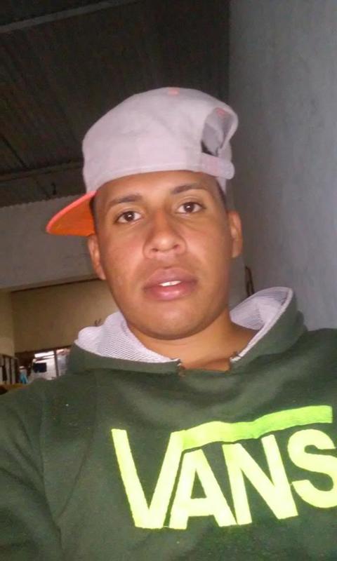 Date this hot Venezuela man Henrry leal from Barquisimeto VE681
