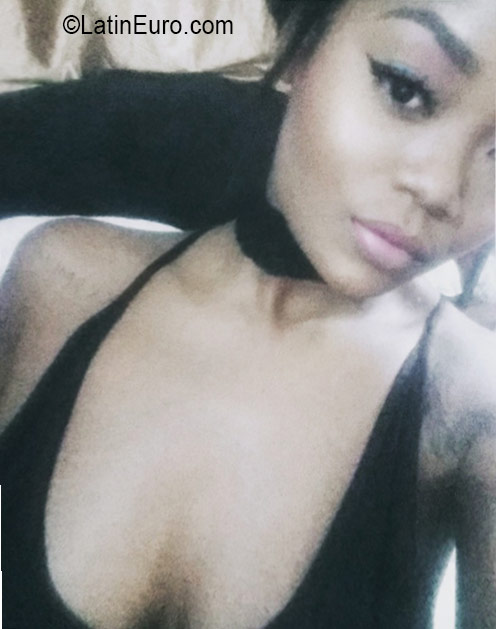 Date this gorgeous Jamaica girl Shanique from Kingston JM2440