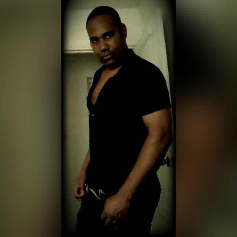 Date this sensual Dominican Republic man Francis from Santo Domingo DO26632