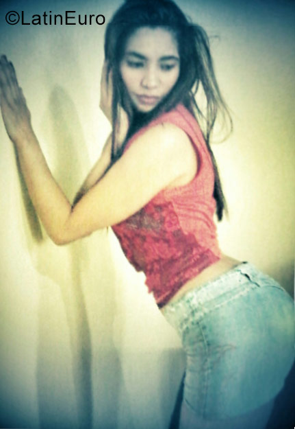 Date this foxy Colombia girl Diana from Bogota CO19589