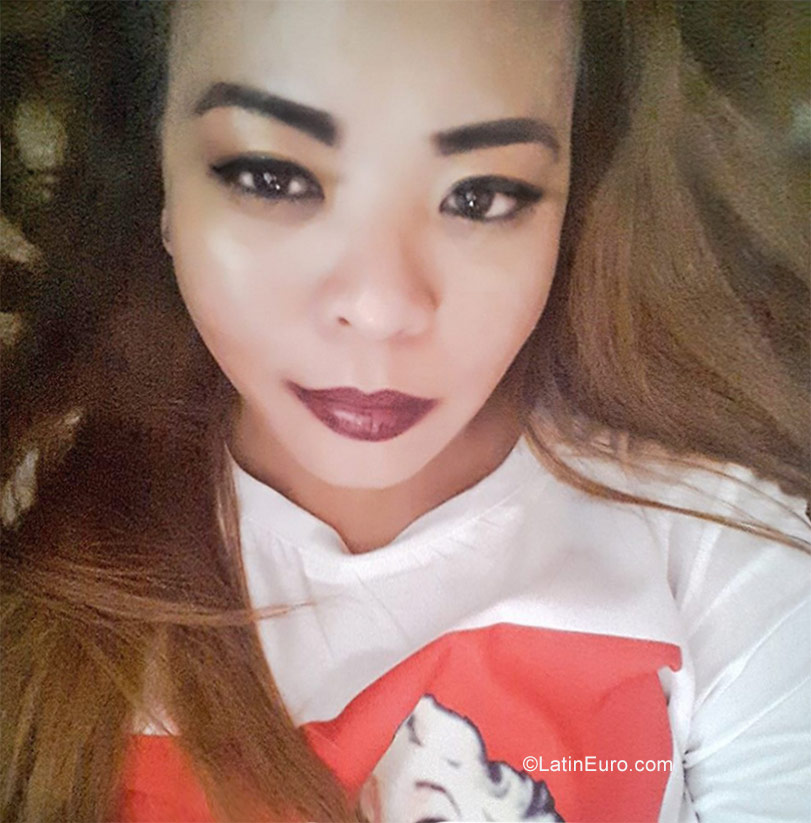 Date this pretty Philippines girl Joan from Urdaneta PH932