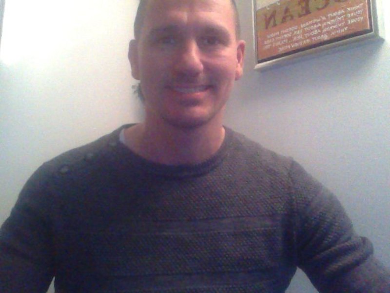 Date this sultry Denmark man Sam michael from Ishøj DK136