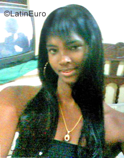 Date this tall Dominican Republic girl Liliana from San Cristobal DO27028