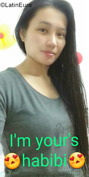 Date this stunning Saudi Arabia girl Maricel from Riyadh SA30