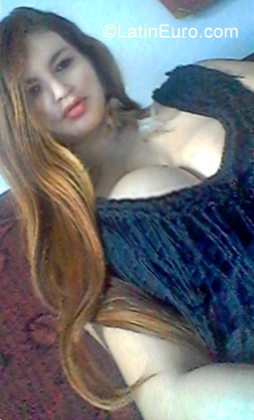 Date this foxy Brazil girl Shirley from Itajuba BR9877