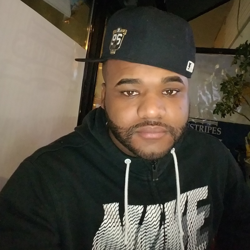 Date this funny United States man Ed___wins from Bronx US17863