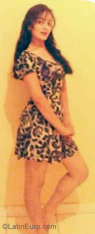 Date this young Brazil girl Eliane from Montes Claros BR9909