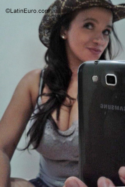 Date this beautiful Brazil girl Ana from Sao Paulo BR9937