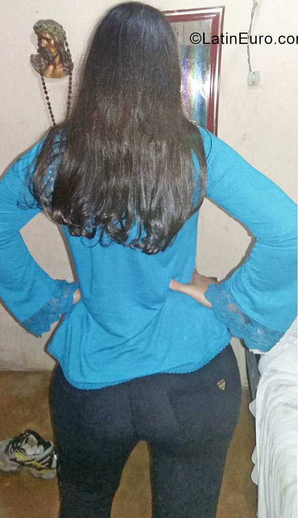 Date this stunning Brazil girl Grace from Teofilo Otoni BR9939