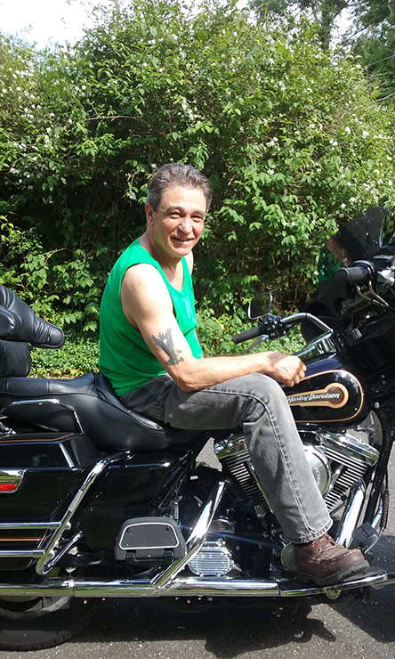 Date this exotic United States man WineWindSun from Vincentown US17995