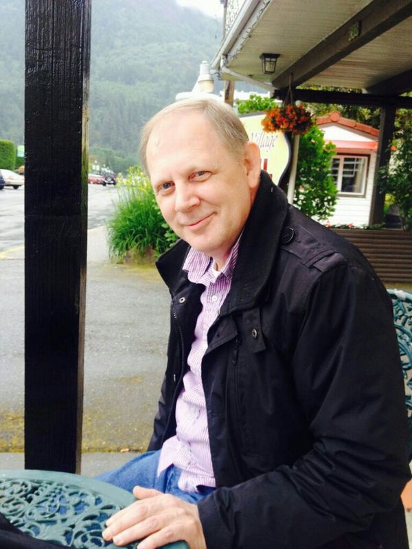 Date this delightful United States man Karl from Seattle US18033