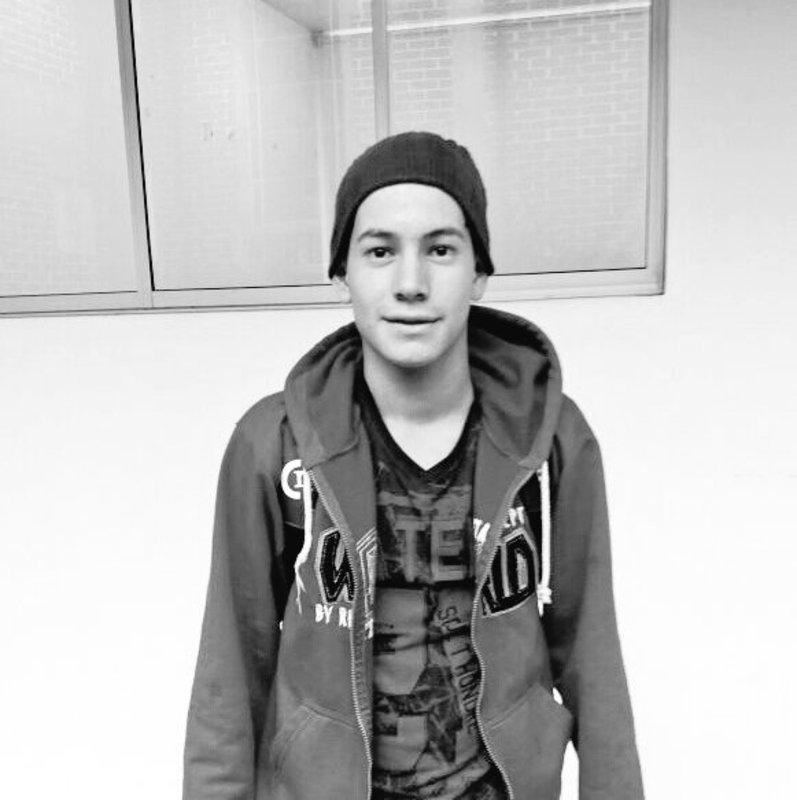 Date this beautiful Colombia man Gustavo osorio from Manizales CO20997