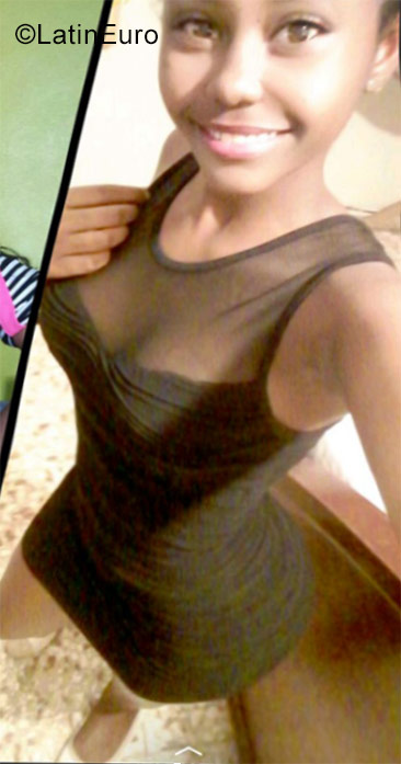 Date this delightful Dominican Republic girl Josoie from Santo Domingo DO28273