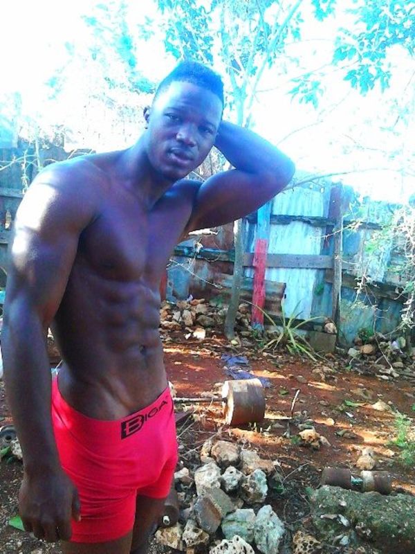 Date this fun Dominican Republic man Eduardo from Santo Domingo DO28297