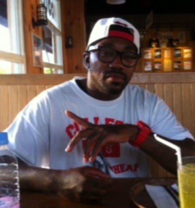 Date this delightful United States man NAZARENE from San Diego US18132