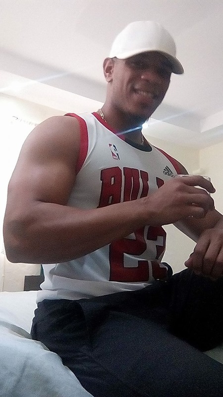 Date this hard body Dominican Republic man Anyelo from San Francisco De Macoris DO28660
