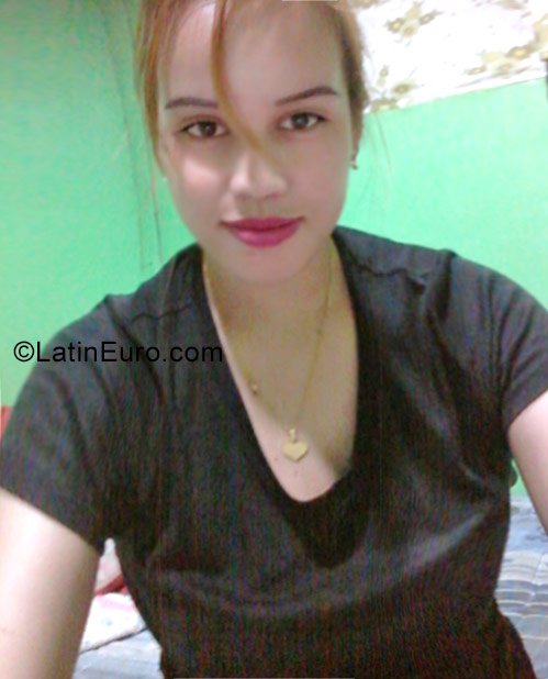 Date this georgeous Philippines girl Enaj from Cagayan De Oro Citu PH959