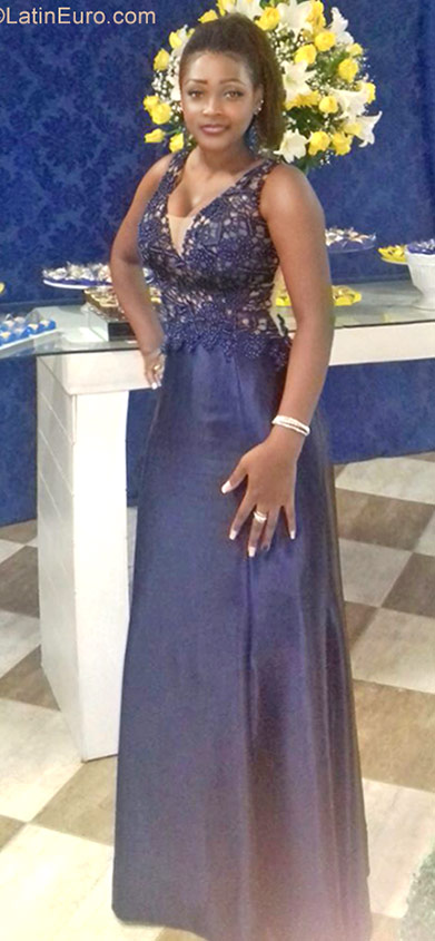 Date this young Brazil girl Raka from Rio De Janeiro BR10129