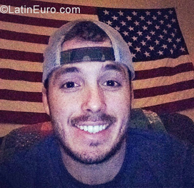 Date this foxy United States man Parker from Olive Branch US18364