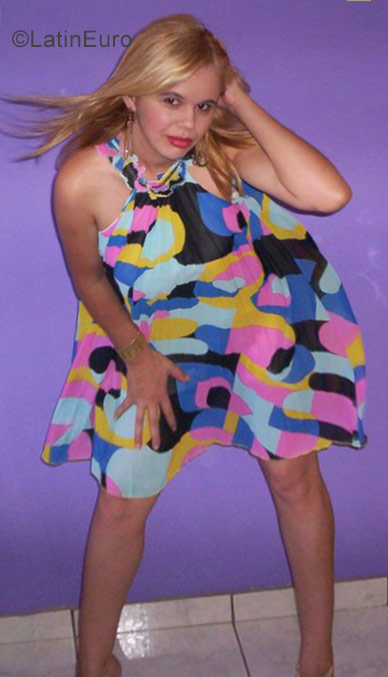 Date this happy Brazil girl Silvane from Ponte Nova BR10484