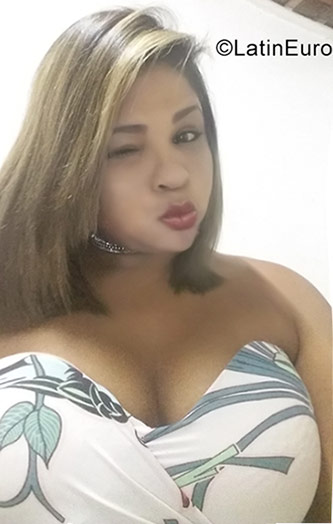 Date this fun Brazil girl Edna from Igarassu BR10222