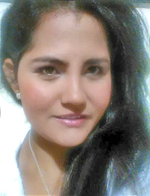 Date this sensual Colombia girl Yohanna from Medellin CO22702