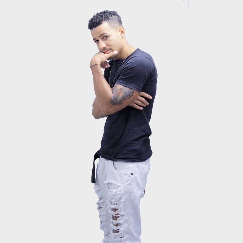 Date this voluptuous Dominican Republic man Jorge La Flecha from Santiago De Los Caballeros DO30714