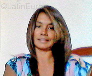 Date this fun Puerto Rico girl Nani from Ponce PR178