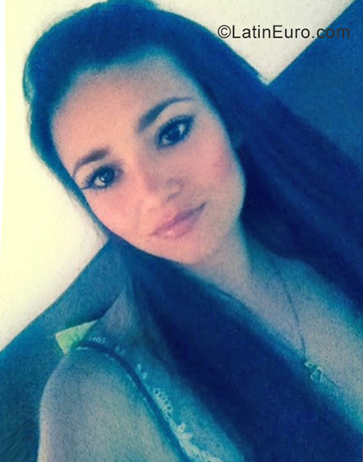Date this tall Colombia girl Ana Mara correa from Medellin CO23095