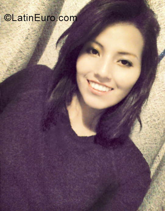 Date this athletic Peru girl Giuliana from Arequipa PE1199
