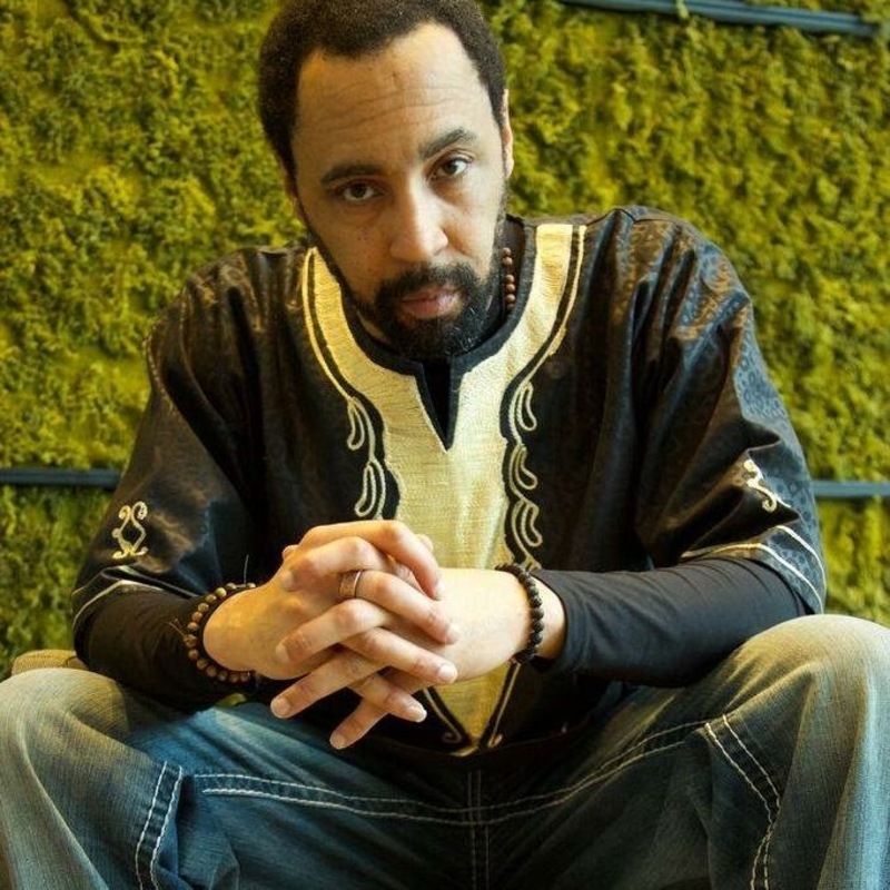 Date this young United States man James from St Louis US18986