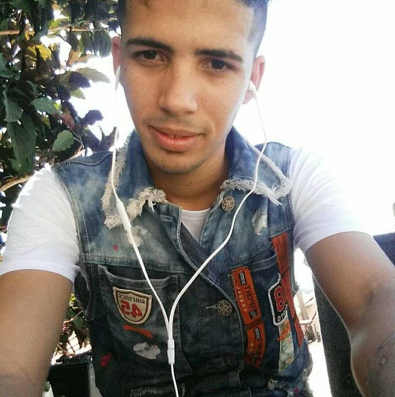 Date this happy Dominican Republic man RObert Gabriel from Santiago DO31341