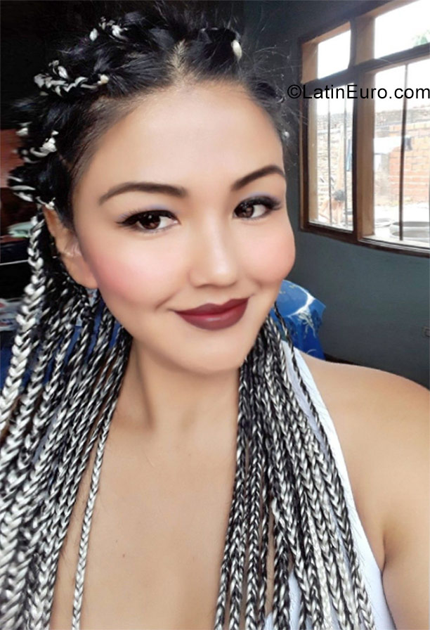 Date this hard body Bolivia girl Anabel from Santa Cruz de la sierra BO41